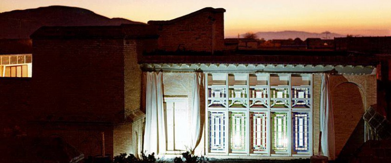 Файл:House of the Bab in Shiraz, before demolition 03.jpg